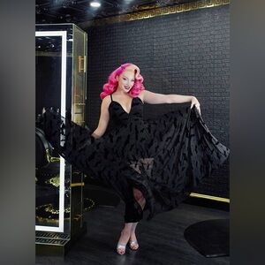 NEW WEASEL WEAR Nosferatu Bat Maxi with Built-In Romper Size Large